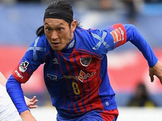 克里夫兰骑士今夜止住颓势,志在亚冠名次提升,震撼外界,轮换策略成焦点(克里夫兰骑士队) 克里夫兰骑士今夜止住颓势,志在亚冠名次提升,震撼外界,轮换策略成焦点(克里夫兰骑士队)