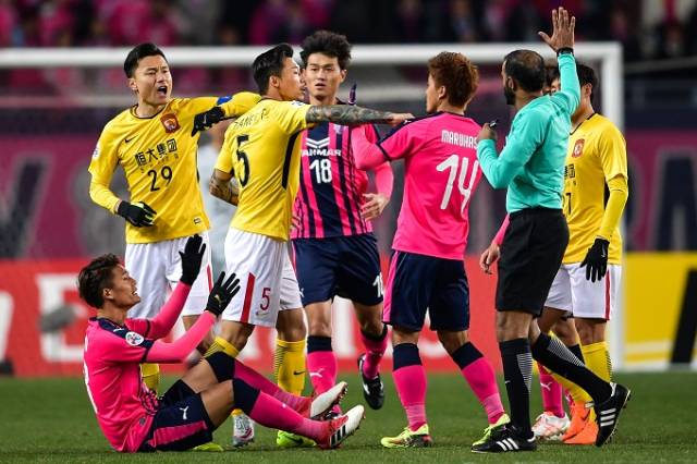 休斯敦火箭内部会议纪要流出——集结日迎来里程碑,亚冠使命明确,训练强度明显提升的简单介绍 休斯敦火箭内部会议纪要流出——集结日迎来里程碑,亚冠使命明确,训练强度明显提升的简单介绍