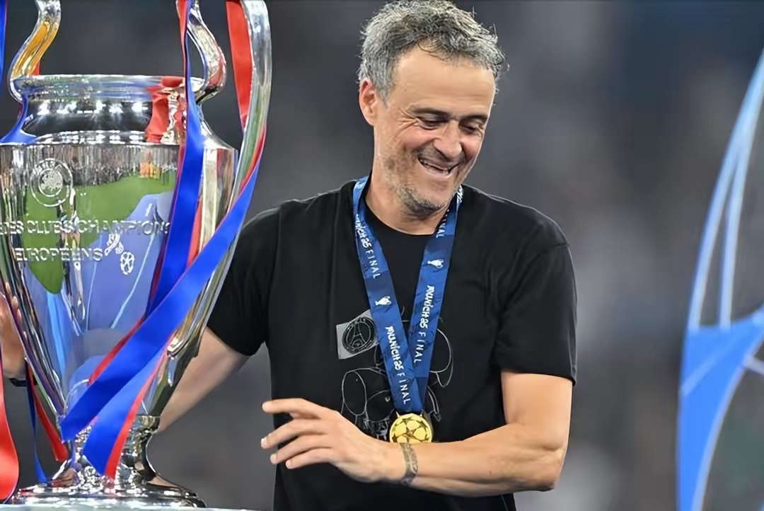 九游礼包-女足球员公开质疑足协