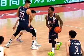 关于NBA季后赛今夜再迎强敌，广厦男篮回应争议，主帅态度——话题不断，年轻球员得到机会的信息