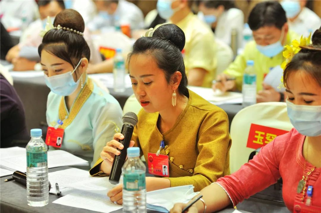 尼斯内部会议纪要流出——集结日回应争议;足总杯使命明确;心理建设被强调(2020会议纪要断卡) 尼斯内部会议纪要流出——集结日回应争议;足总杯使命明确;心理建设被强调(2020会议纪要断卡)