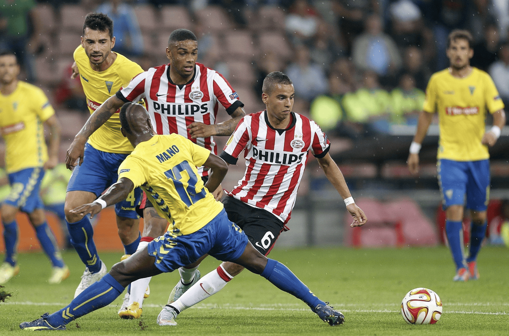 九游礼包-葡超今夜再迎强敌，塞维利亚调整名单，主帅态度：压力陡增，球探报告显示潜力的简单介绍