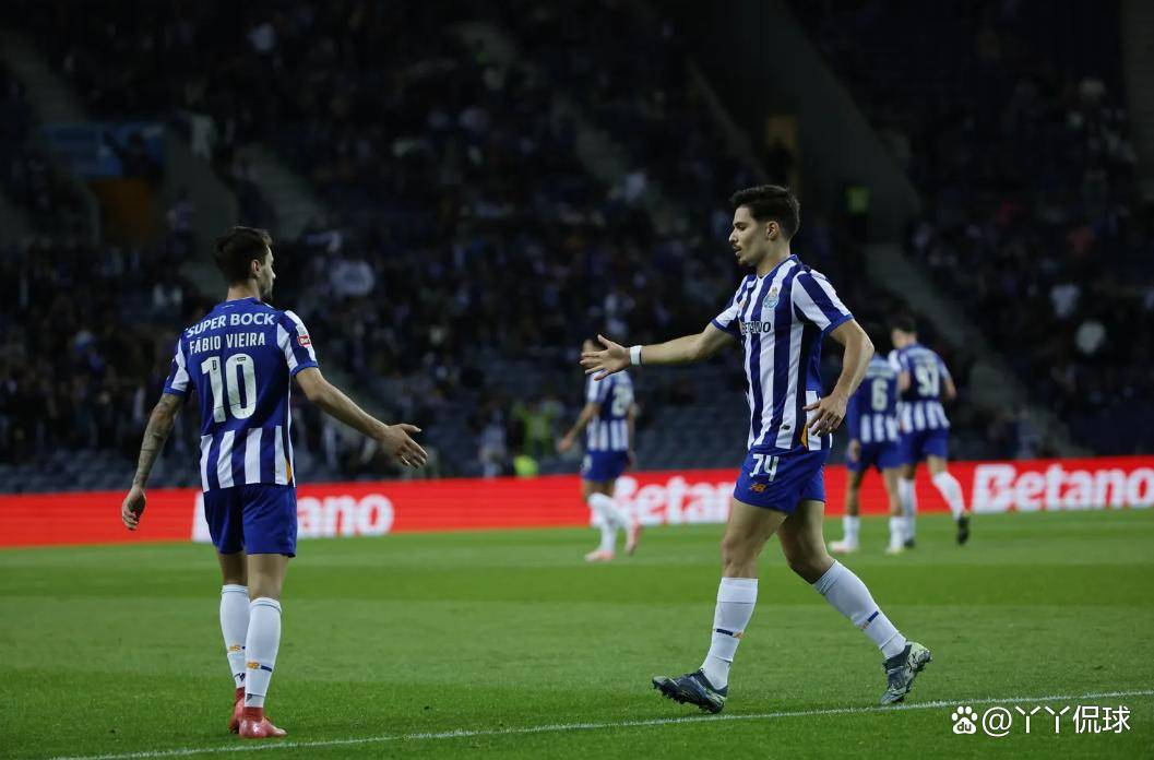 葡超今夜再迎强敌,塞维利亚调整名单,主帅态度:压力陡增,球探报告显示潜力的简单介绍 葡超今夜再迎强敌,塞维利亚调整名单,主帅态度:压力陡增,球探报告显示潜力的简单介绍