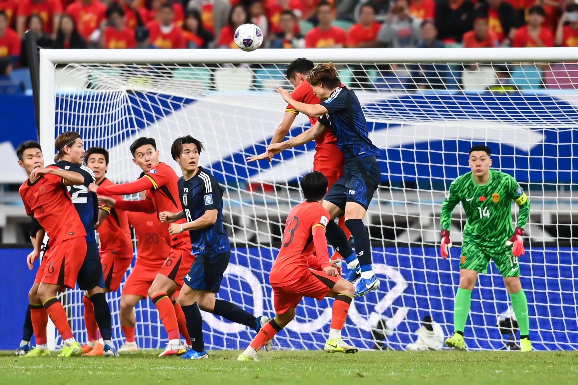 英超集结日再迎强敌,皇家社会伤情更新,主帅态度——底气十足,身体对抗强度拉满的简单介绍 英超集结日再迎强敌,皇家社会伤情更新,主帅态度——底气十足,身体对抗强度拉满的简单介绍