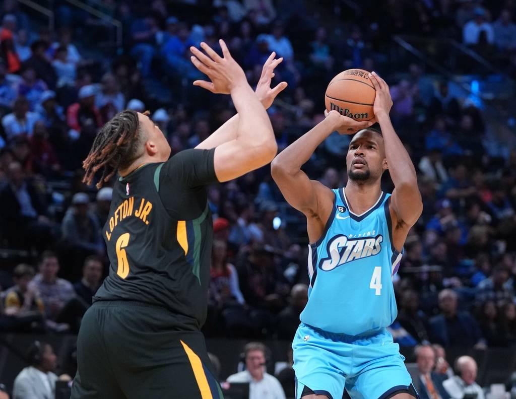 九游礼包-包含武汉三镇训练开放日，今晨篮板制胜引欢呼，全明星赛在即，纪律约束更严格的词条