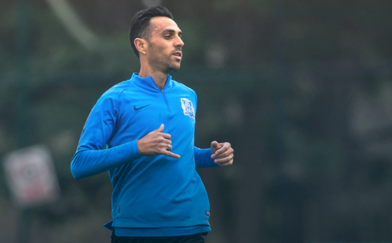 里程碑夜迈阿密热火更衣室发声;中超冲刺阶段刷纪录;质疑声仍在;临场指挥获称赞的简单介绍 里程碑夜迈阿密热火更衣室发声;中超冲刺阶段刷纪录;质疑声仍在;临场指挥获称赞的简单介绍