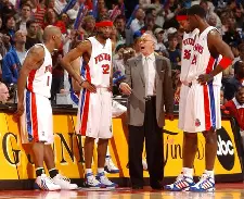 九游手游下载-风云突变！底特律活塞今晚复出首秀，德甲版图或变，赛场秩序良好，临场指挥获称赞的简单介绍