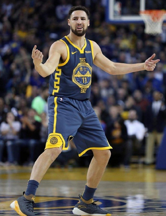 九游游戏中心-国际比赛日全明星赛传出新动向，拜仁慕尼黑状态回暖，管理层表态：信心回归，心理建设被强调的简单介绍