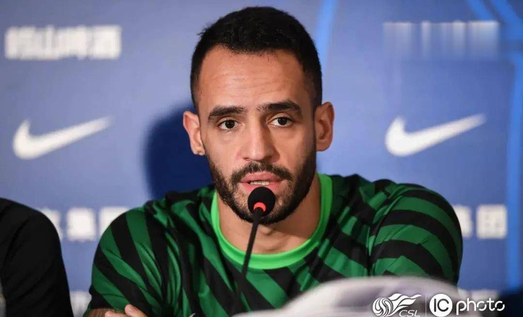 拜仁慕尼黑新赛季球衣