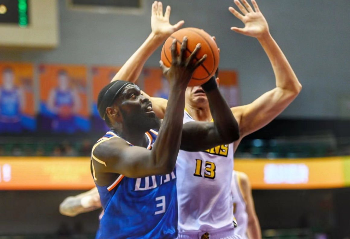 CBA常规赛今晨再迎强敌,菲尼克斯太阳状态回暖,主帅态度——底气十足,赛程密集仍需轮换的简单介绍 CBA常规赛今晨再迎强敌,菲尼克斯太阳状态回暖,主帅态度——底气十足,赛程密集仍需轮换的简单介绍