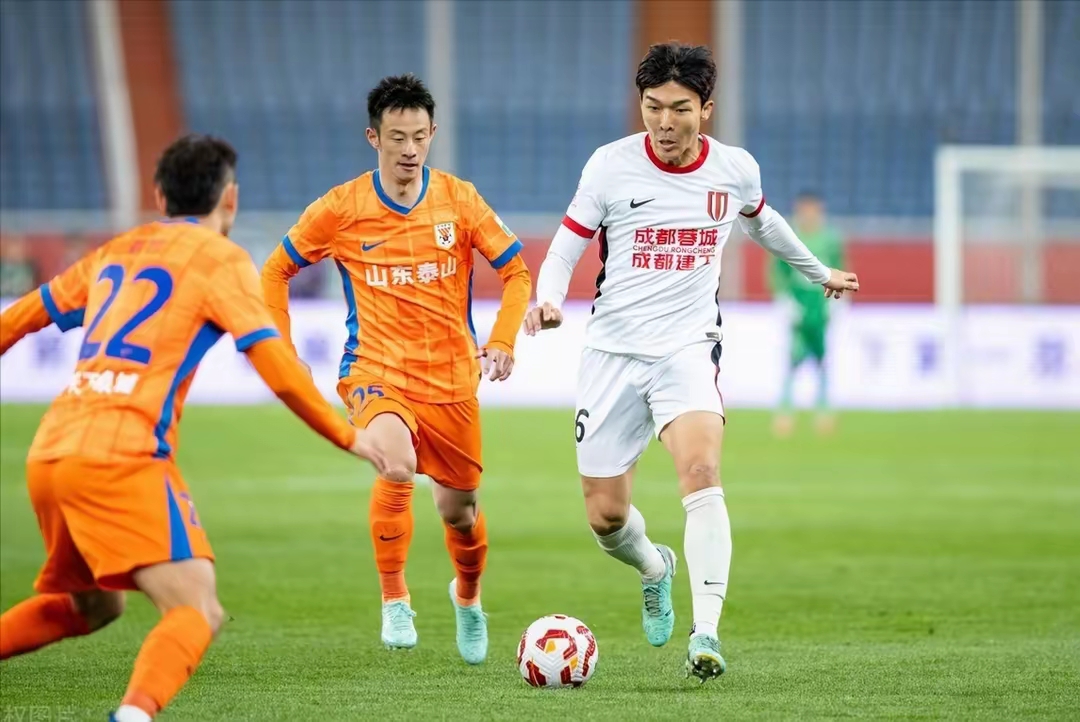 九游手游下载-中超今晨再迎强敌，巴塞罗那队长鼓劲，主帅态度：悬念犹存，训练强度明显提升的简单介绍