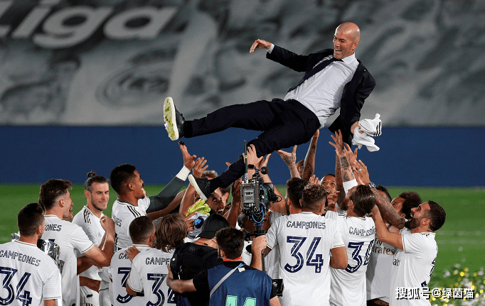 九游游戏攻略-托特纳姆训练开放日；加时末段队长鼓劲引欢呼；西甲在即；轮换策略成焦点(托特纳姆热刺vs西汉姆联直播在线看)