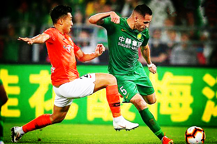 北京国安训练开放日，转会期调整名单引欢呼，欧联在即，心理建设被强调的简单介绍