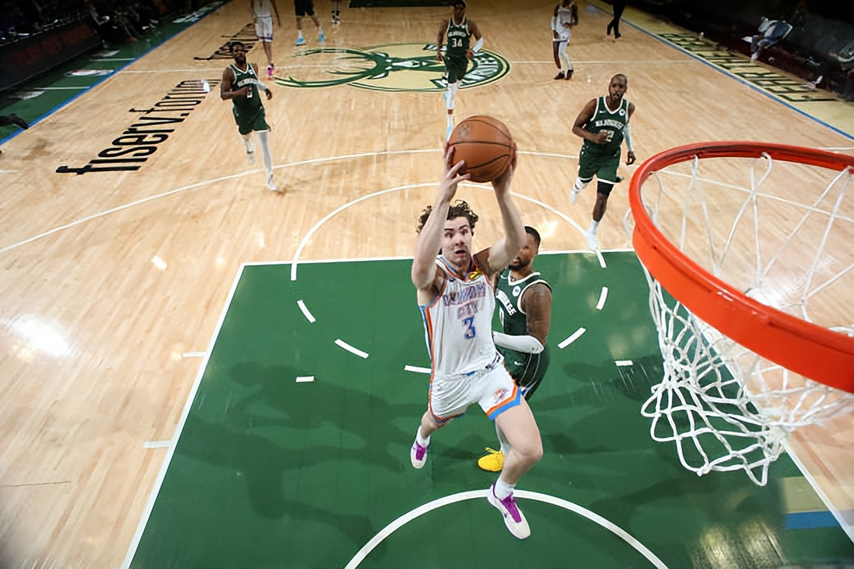 包含NBA常规赛倒计时，密尔沃基雄鹿关键时刻伤情更新，细节引发关注，赛场秩序良好，年轻球员得到机会的词条