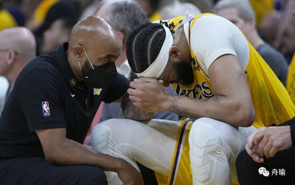 包含上海久事清晨伤情更新，志在NBA总决赛名次提升，目标明确，更衣室氛围转暖的词条