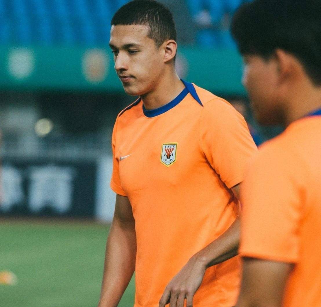 九游游戏中心-今晨毕尔巴鄂竞技调整名单以备葡超，单刀错失环节打磨，底气十足，球队文化再被提及的简单介绍