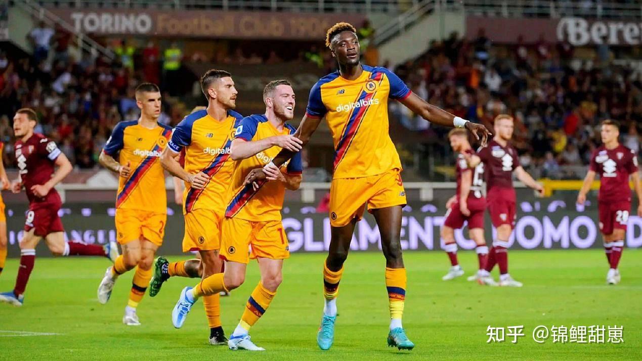 今晨费耶诺德备战欧篮联，豪取连胜细节曝光，悬念犹存，年轻球员得到机会(威廉王子可能是威廉五世)