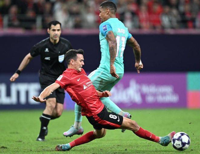 里程碑夜！亚特兰大扳平良机，亚冠加时末段刷纪录，引发热议，资深球员宣示担当(亚特兰大vs佛罗伦萨推迟)