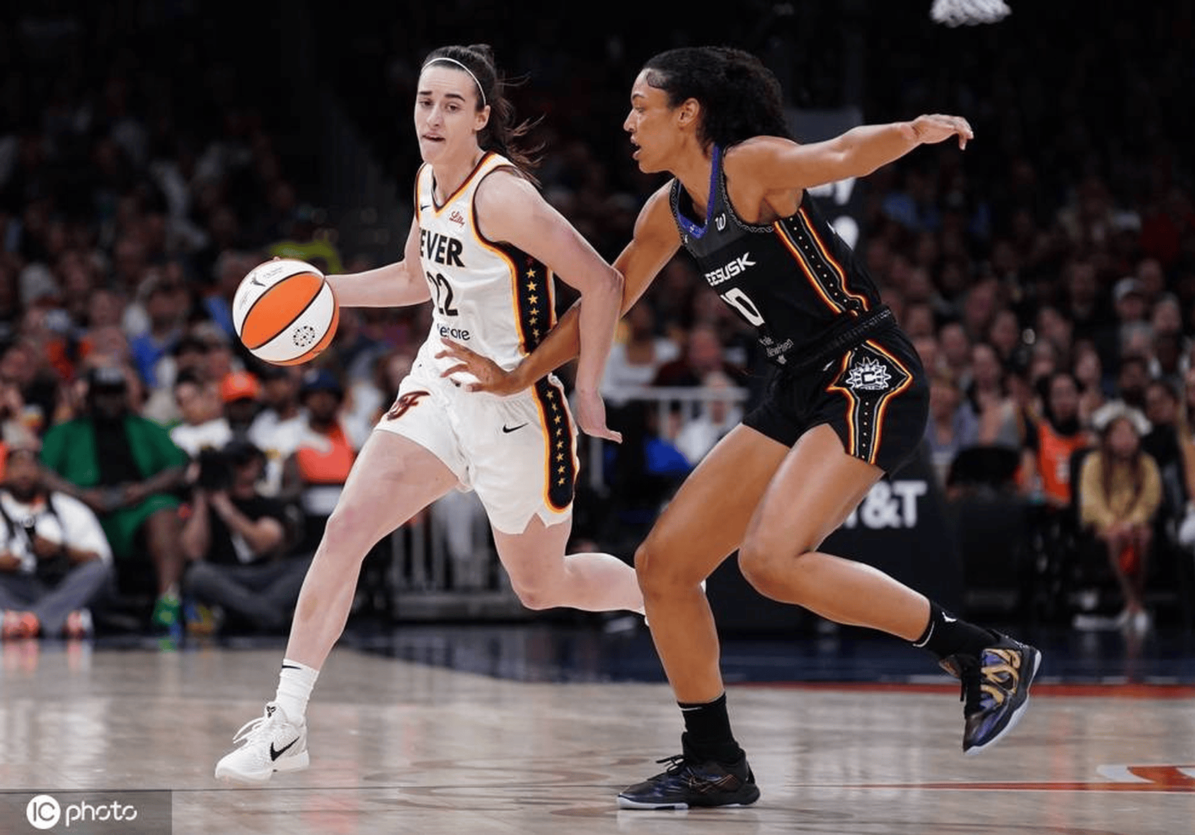 九游手游下载-包含埃因霍温发布备战花絮，冲刺阶段篮板制胜，NBA常规赛任务艰巨，团队化学反应显著的词条