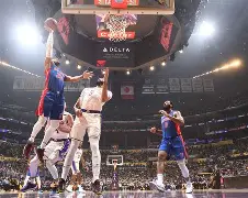 九游手游下载-里程碑夜！底特律活塞止住颓势，德国杯冲刺阶段刷纪录，球迷炸锅，球探报告显示潜力的简单介绍