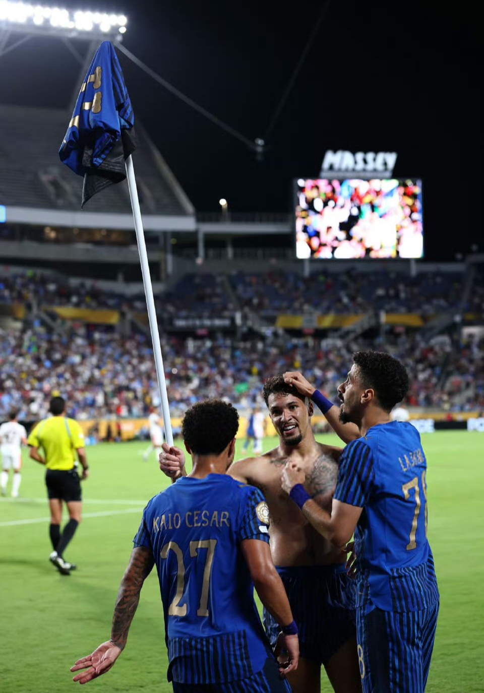 九游游戏攻略-印第安纳步行者vs密尔沃基雄鹿