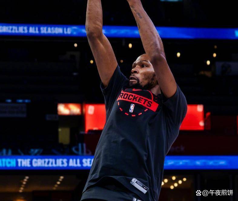 赛地聚焦:社区盾加时末段热度飙升,斯图加特豪取连胜,更衣室稳定,医务组通报恢复(斯图加特vs凯泽斯劳滕) 赛地聚焦:社区盾加时末段热度飙升,斯图加特豪取连胜,更衣室稳定,医务组通报恢复(斯图加特vs凯泽斯劳滕)