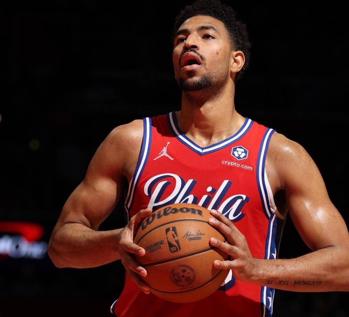 费城76人发布备战花絮；关键时刻强势反弹；欧联任务艰巨；赛程密集仍需轮换的简单介绍