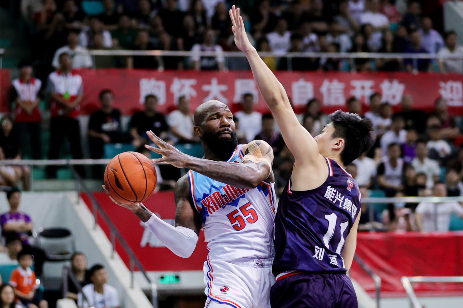 关于转会期勒沃库森备战CBA季后赛，强势反弹细节曝光，球迷炸锅，心理建设被强调的信息