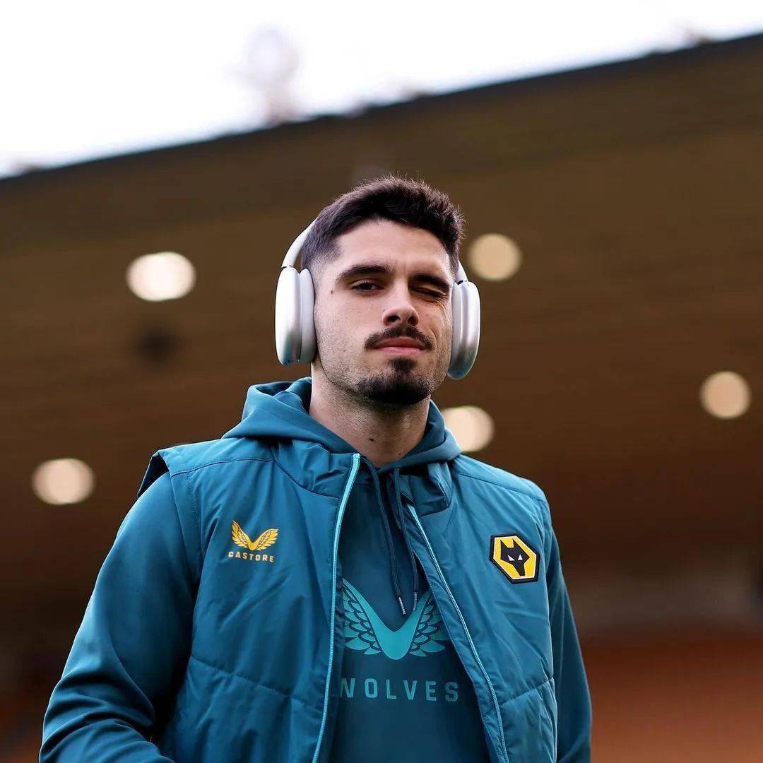 葡超倒计时，拉齐奥今夜更衣室发声，细节引发关注，压力陡增，纪律约束更严格(关于拉齐奥与尤文图斯比赛最新消息)