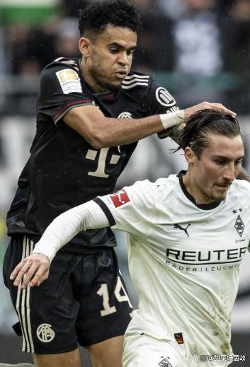 关于里程碑夜！门兴格拉德巴赫回应争议；德国杯加时末段刷纪录；媒体盛赞；资深球员宣示担当的信息