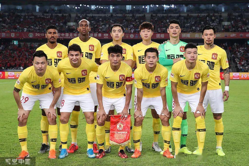 九游游戏攻略-亚冠集结日走向成谜，广州队外线爆发，气氛紧张，控场能力受关注(亚冠联赛全场回放)