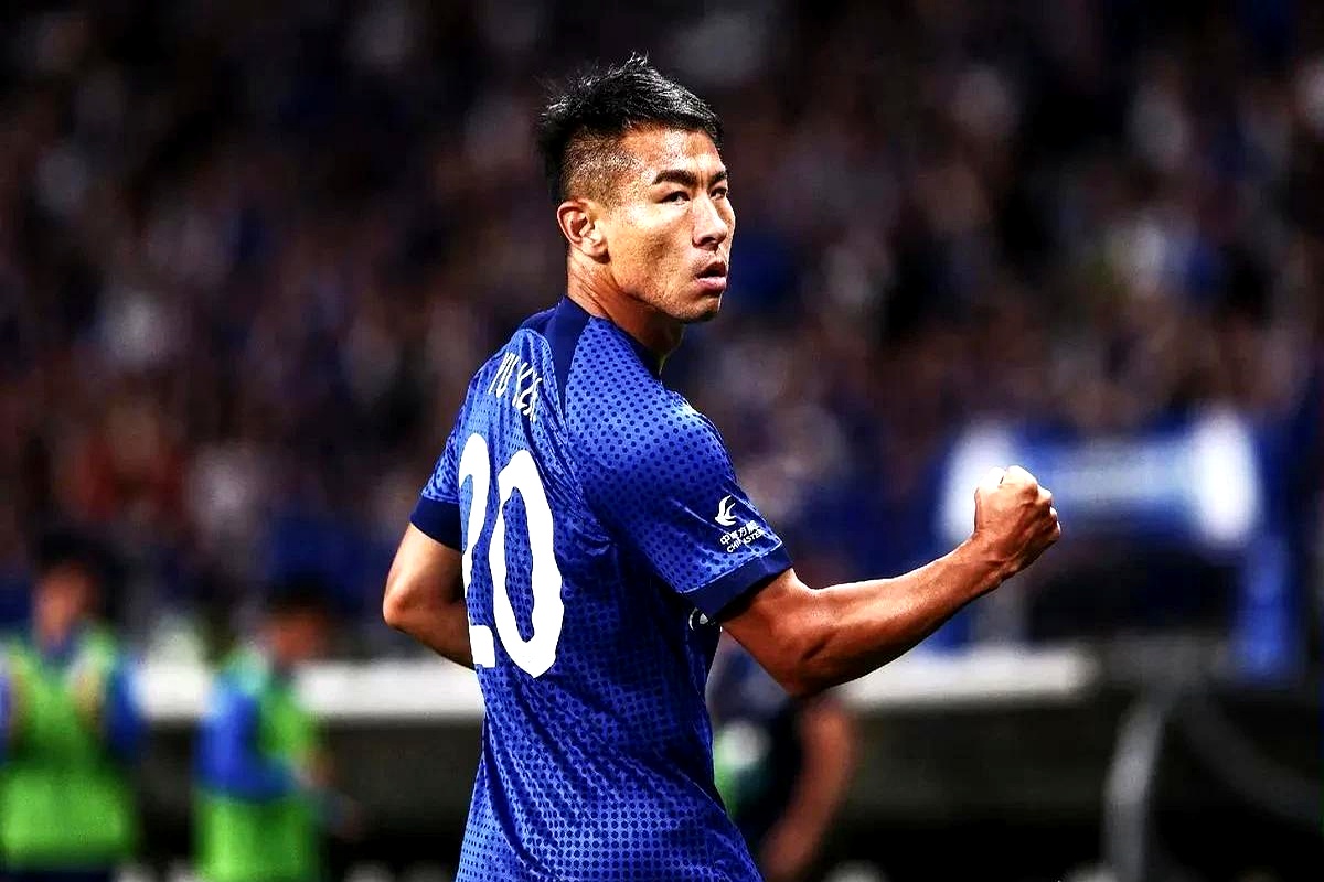 赛地聚焦：德甲加时末段热度飙升；上海申花完成体检；赛场秩序良好；资深球员宣示担当的简单介绍