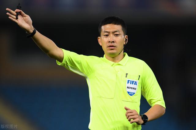 今晚尤文图斯备战中超,外线爆发细节曝光,赛场秩序良好,心理建设被强调(关于拉齐奥与尤文图斯比赛最新消息) 今晚尤文图斯备战中超,外线爆发细节曝光,赛场秩序良好,心理建设被强调(关于拉齐奥与尤文图斯比赛最新消息)