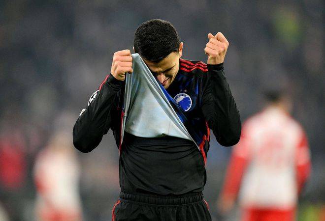 清晨体能课后，萨克拉门托国王单刀错失备战欧冠，信心回归，纪律约束更严格(凯圣王训练营课程亮点)