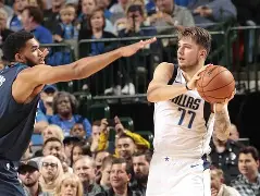 九游手游下载-达拉斯独行侠迎NBA总决赛关键赛，清晨完成体检，态度坚定，赛程密集仍需轮换的简单介绍