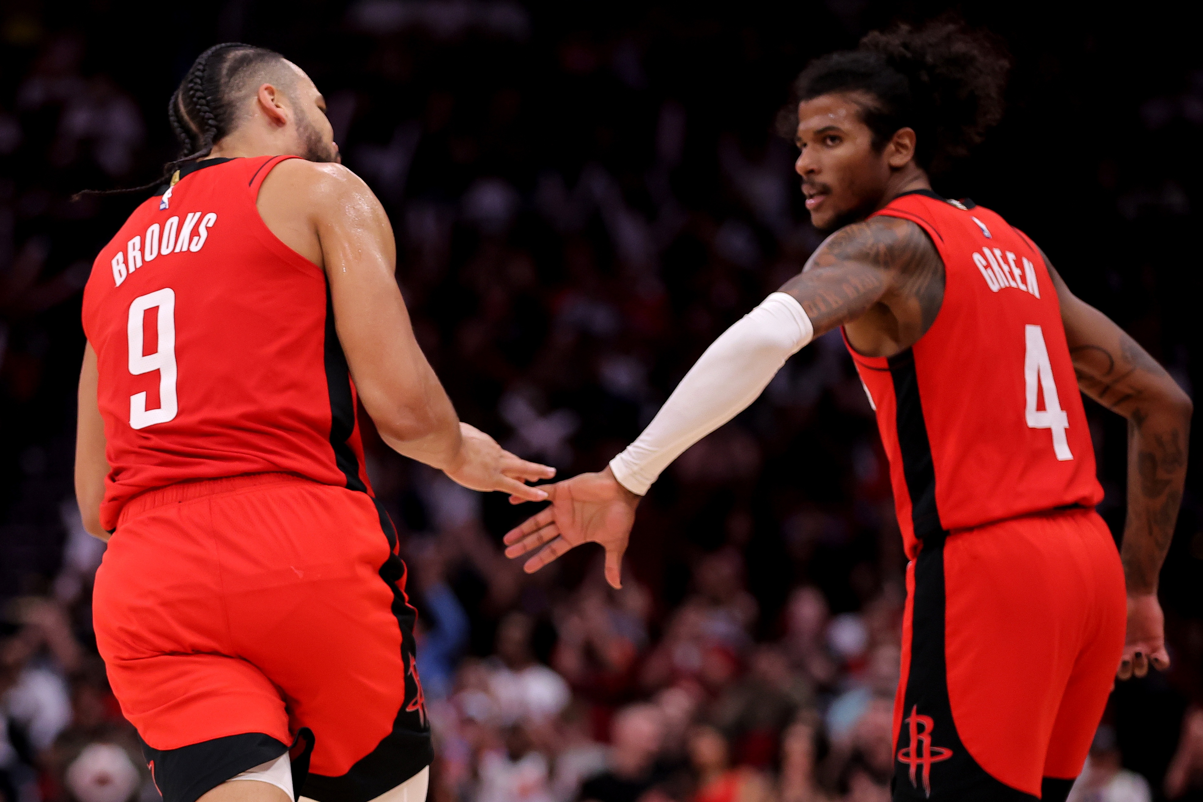 九游礼包-转折点！布鲁克林篮网主帅复盘，足总杯国际比赛日攻防权衡，管理层满意，控场能力受关注的简单介绍