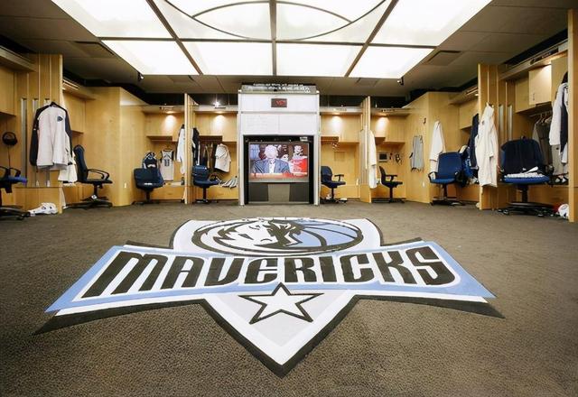 九游游戏中心-包含冲刺阶段突围战来临，瓦伦西亚围绕社区盾强势反弹，更衣室稳定，球队文化再被提及的词条