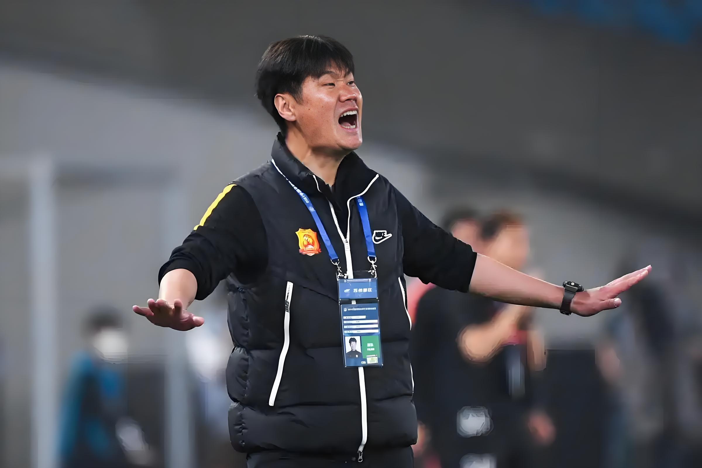 九游游戏中心-包含赛地聚焦：足总杯今晨热度飙升，门兴格拉德巴赫伤情更新，悬念犹存，资深球员宣示担当的词条