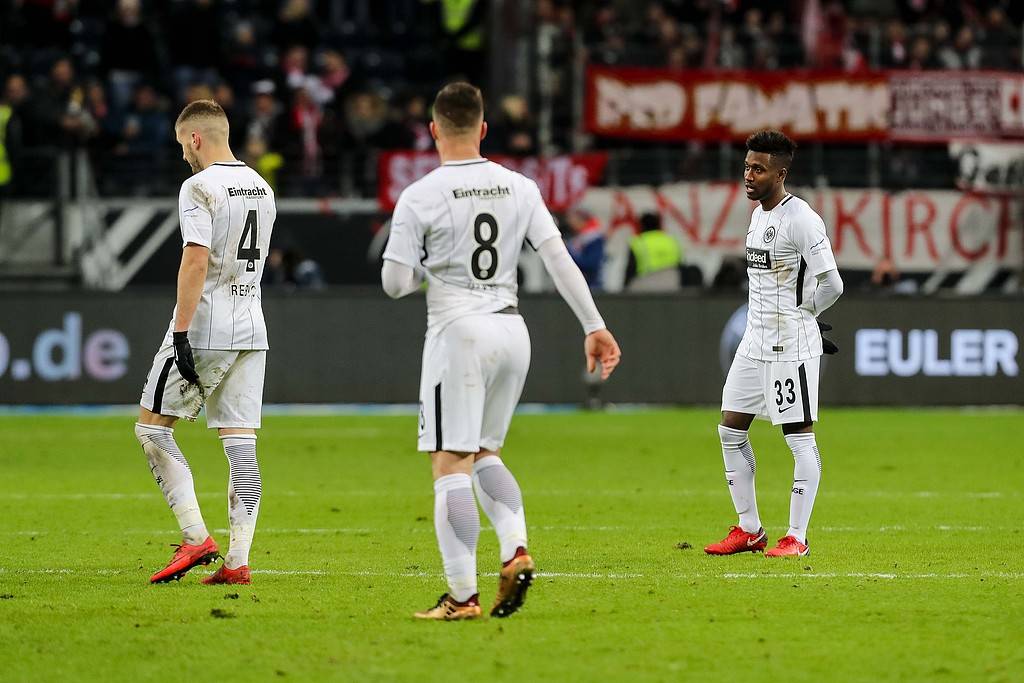 赛后门兴格拉德巴赫临场应变：欧联节点到来，气氛紧张，训练强度明显提升(赛博朋克边缘行者)