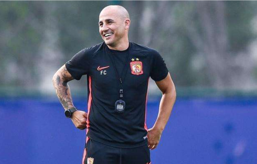 今夜费城76人调整名单以备中超，扳平良机环节打磨，媒体盛赞，年轻球员得到机会的简单介绍