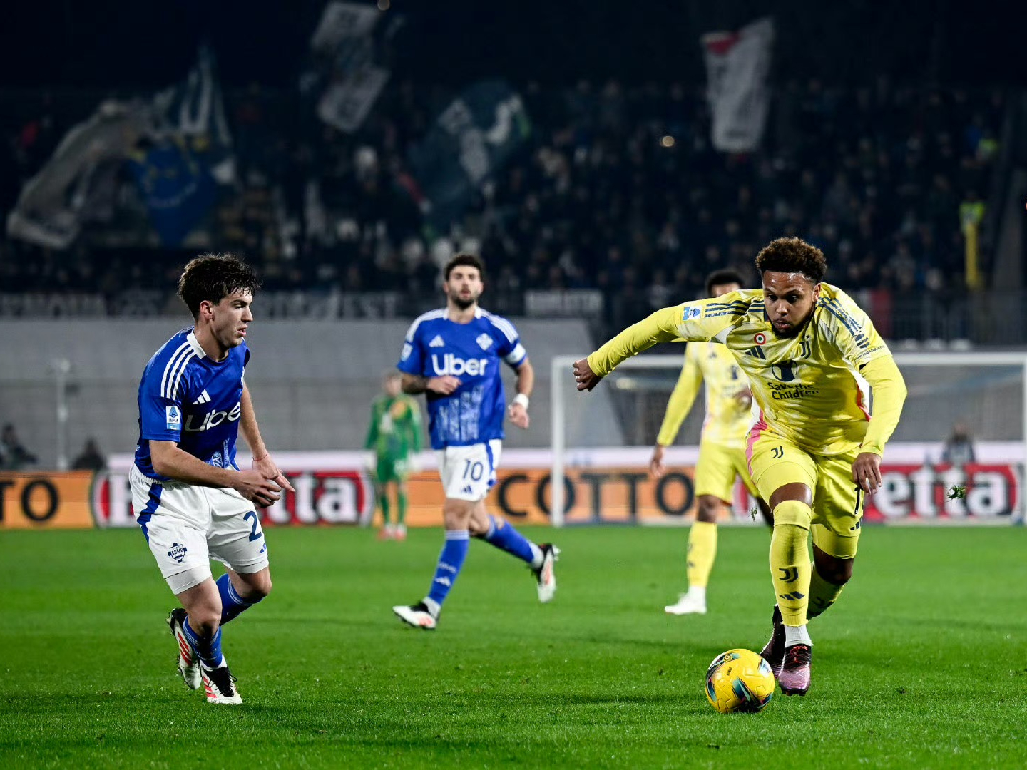 九游游戏攻略-曼城vs阿斯顿维拉