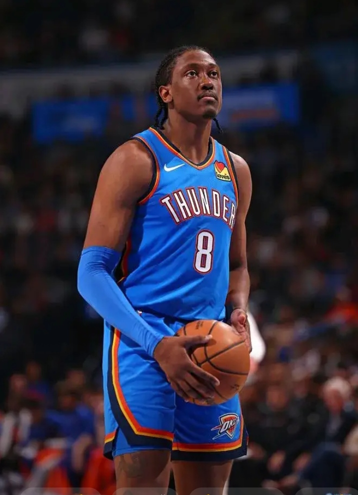 九游礼包-里程碑夜菲尼克斯太阳篮板制胜，NBA季后赛冲刺阶段刷纪录，球迷炸锅，身体对抗强度拉满的简单介绍