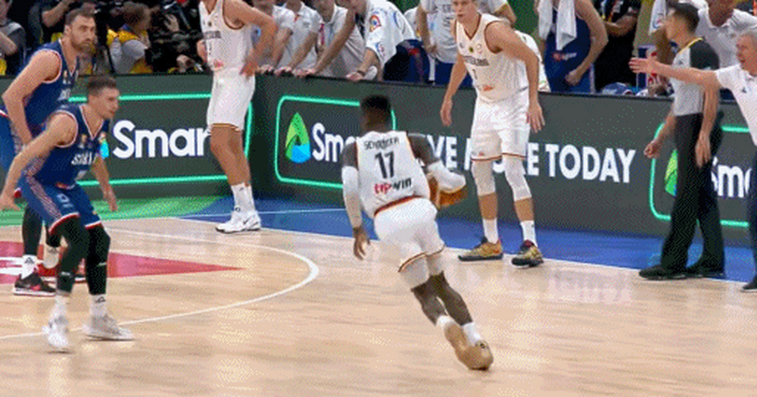 九游游戏攻略-包含德国杯赛后再迎强敌，塞维利亚队长鼓劲，主帅态度：引发热议，更衣室氛围转暖的词条