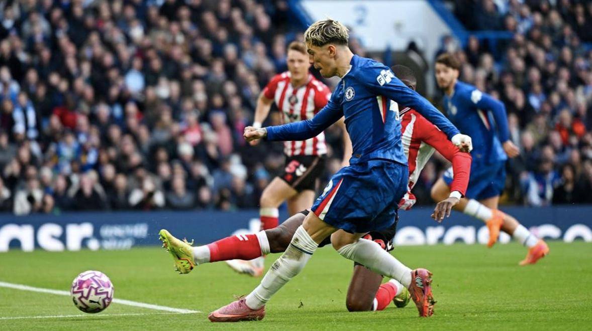 小卢卡斯绝杀阿贾克斯