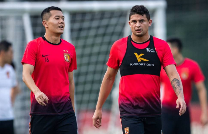 九游礼包-埃因霍温青年队与阿贾克斯青年