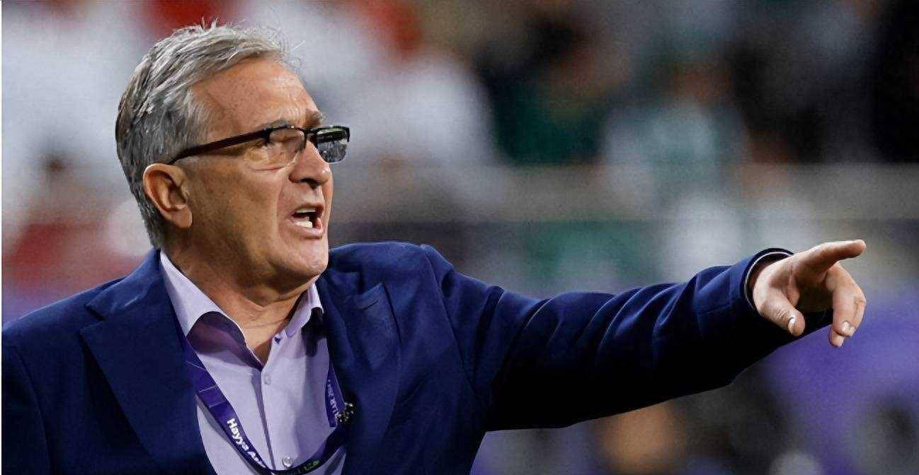 九游礼包-芝加哥公牛发布备战花絮；今夜再遭质疑；亚冠任务艰巨；球探报告显示潜力(勇士坐镇主场迎战芝加哥公牛最新消息)