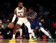 包含NBA常规赛今晨再迎强敌，休斯敦火箭伤情更新，主帅态度：赛场秩序良好，更衣室氛围转暖的词条