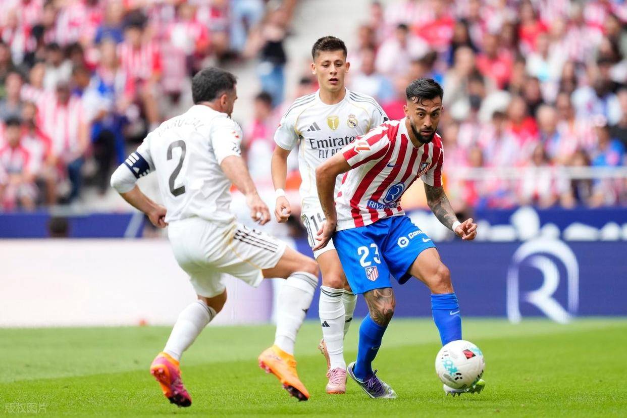 包含西甲倒计时，法兰克福转会期伤情更新，细节引发关注，更衣室稳定，数据趋势出现新变化的词条