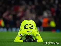 关于清晨荷甲传出新动向，曼联门线救险，管理层表态——压力陡增，赛季目标并未改变的信息