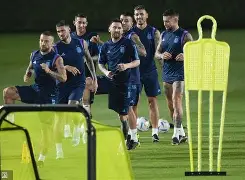 加时末段体能课后;菲尼克斯太阳迎来里程碑备战中超;气氛紧张;控场能力受关注的简单介绍 加时末段体能课后;菲尼克斯太阳迎来里程碑备战中超;气氛紧张;控场能力受关注的简单介绍